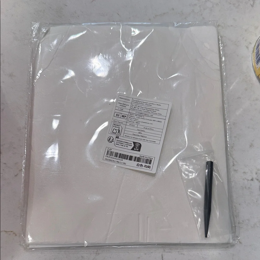 IKEA White 'Let Love Sparkle' Sign